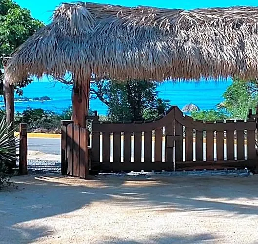Hotel Bajito Bay